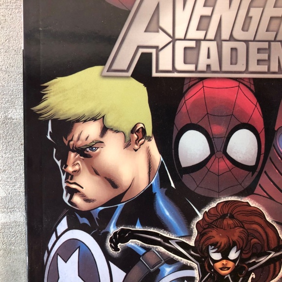 New !! AVENGERS ACADEMY ARCADE DEATH GAME - Picture 2 of 9